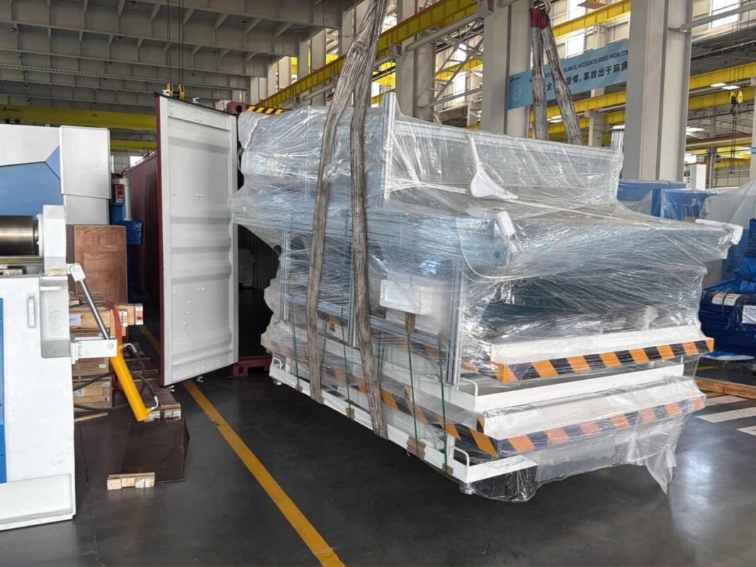 Brasilien-HT-3000W-6012B Laserrohrschneidmaschine