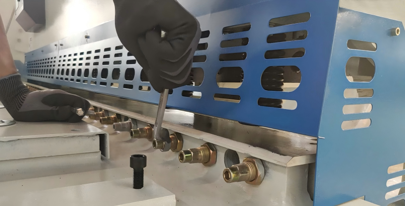How Does Shearing Machine Preventive Maintenance Reduce Downtime?