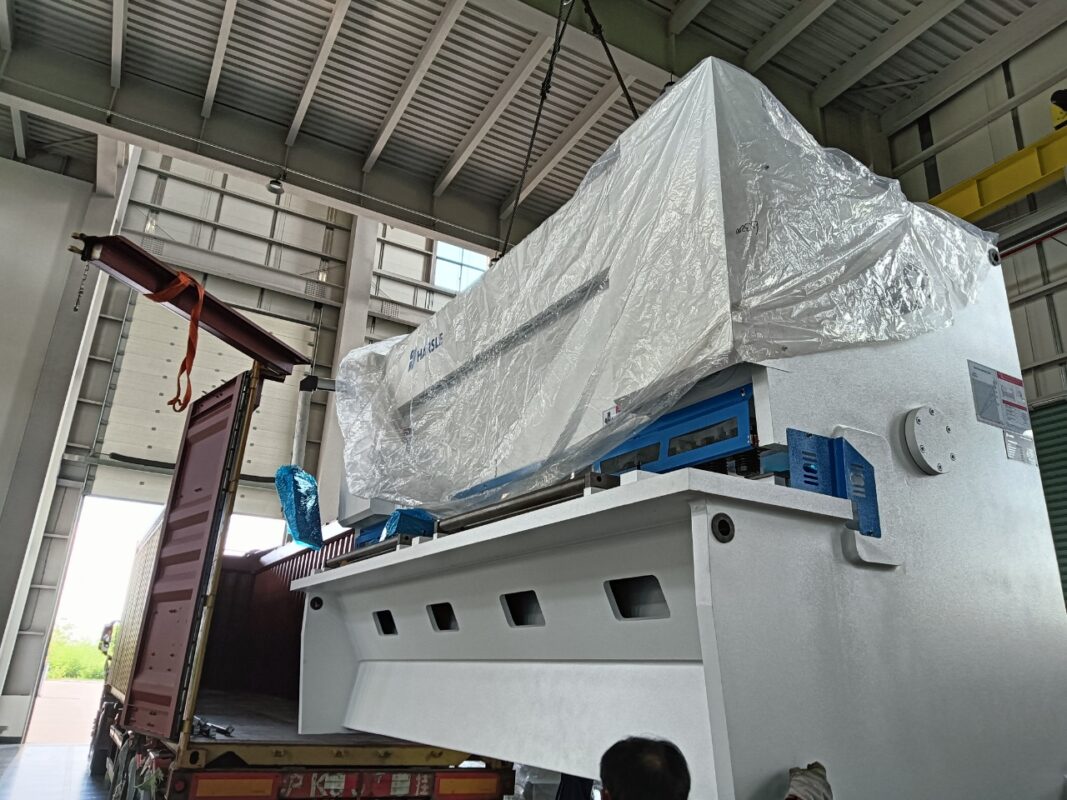 Morocco-Primeshear 3200x20 Guillotine Shear