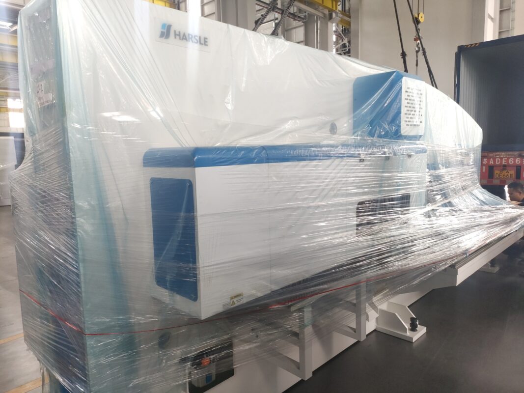 UAE-STP-30T Servo CNC Turret Punch Machine