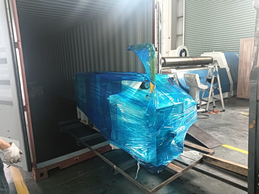 Zimbabwe-PillarPress 160T Hydraulic Press