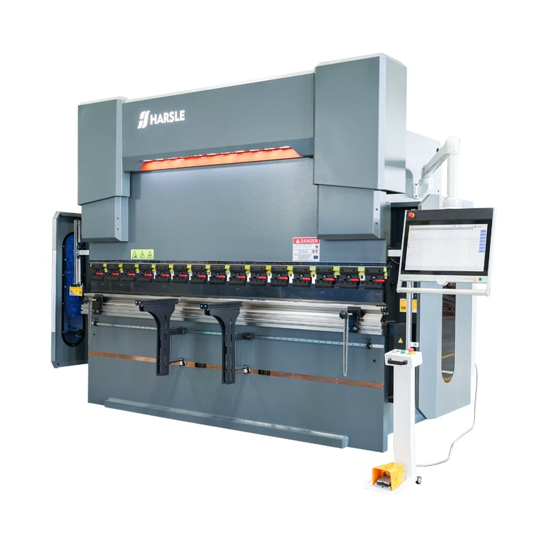 1 MasterBend 20032 New Press Brake