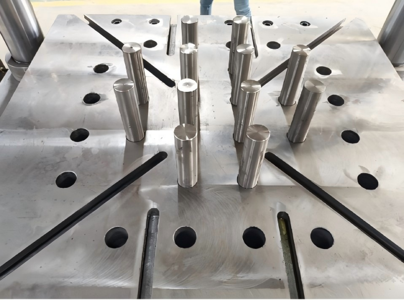 Hydraulic Press Die Maintenance