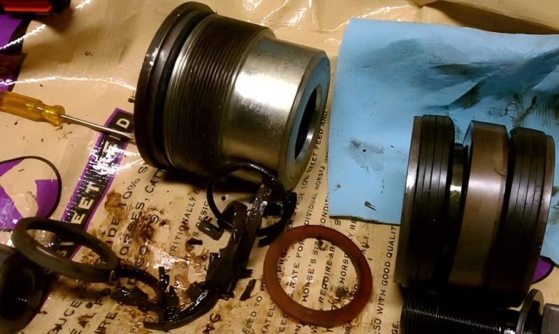 How to Maintain Hydraulic Press Seal Maintenance?