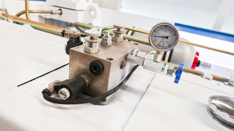 How to Fix Shearing Machine Hydraulic Pump Failure?
