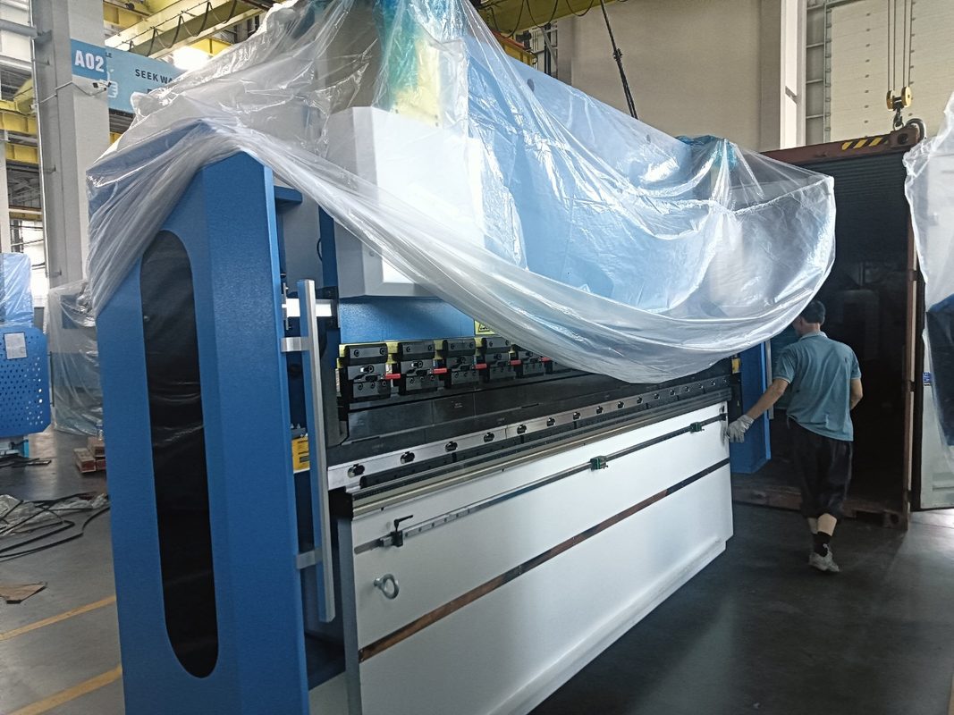 USA-E-Bend Pro 7025 Electric Press Brake