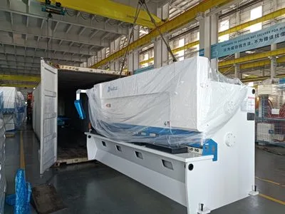 Australia-PrimeShear 0632 Guillotine Shear With feeding table