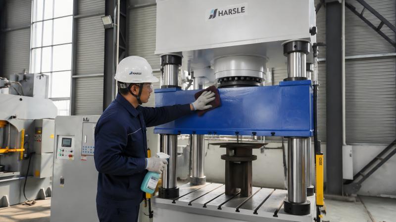 Hydraulic Press Long-Term Shutdown Maintenance