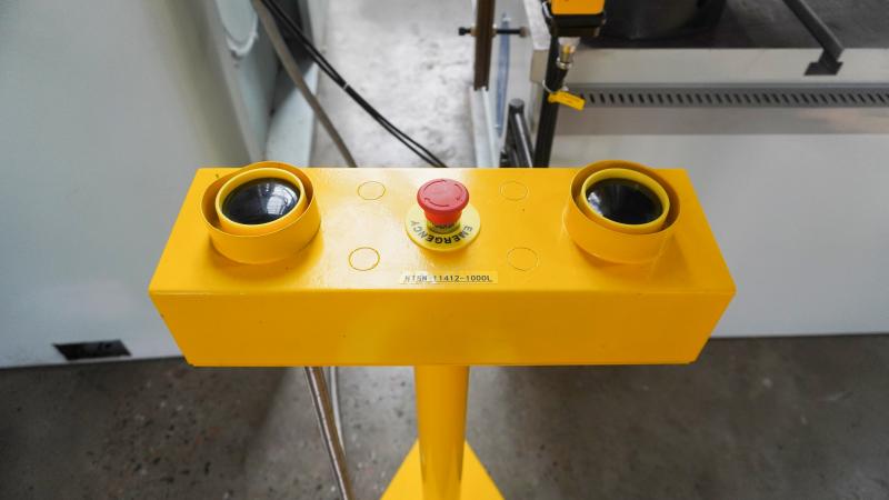Hydraulic Press Safety Device Maintenance