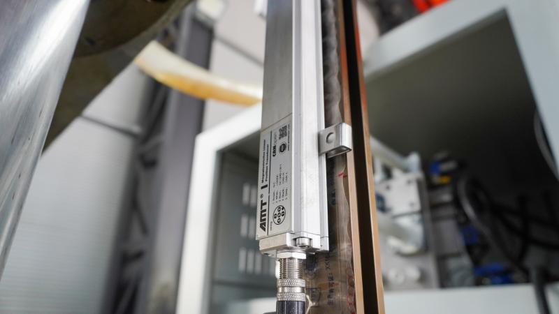 Hydraulic Press Sensor Maintenance