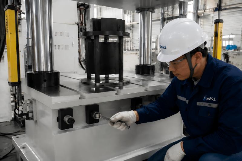Hydraulic Press Work Table Maintenance