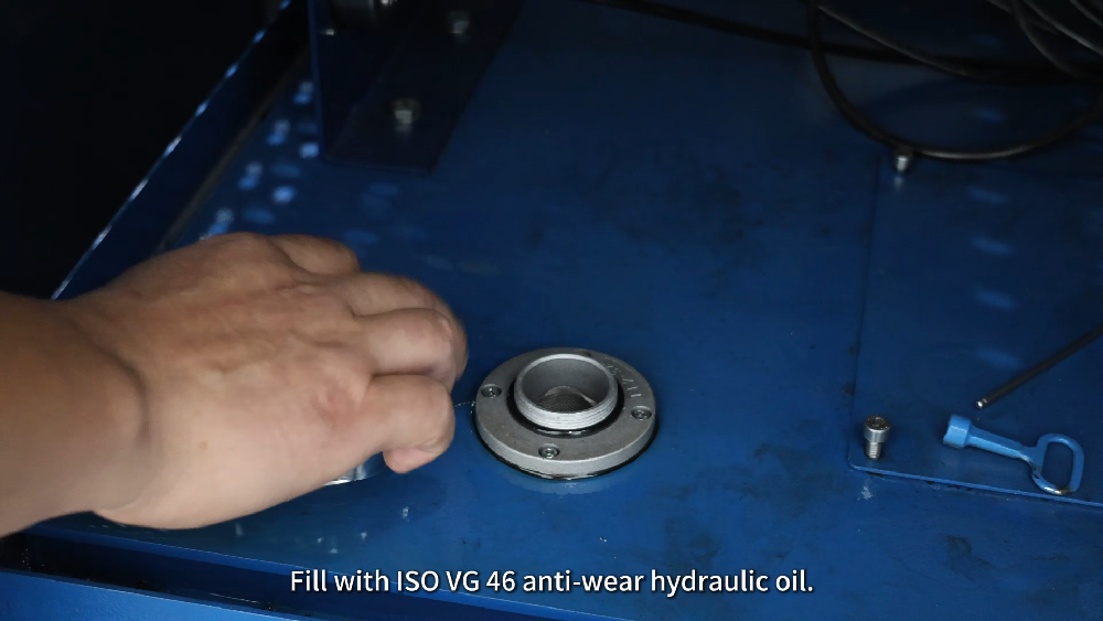 How to Perform Four-Roll Plate Rolling Machine Operation Correctly?